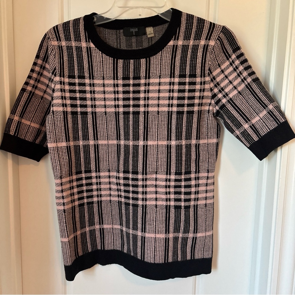 Tahari Black and Pink Plaid Short Sleeve Sweater